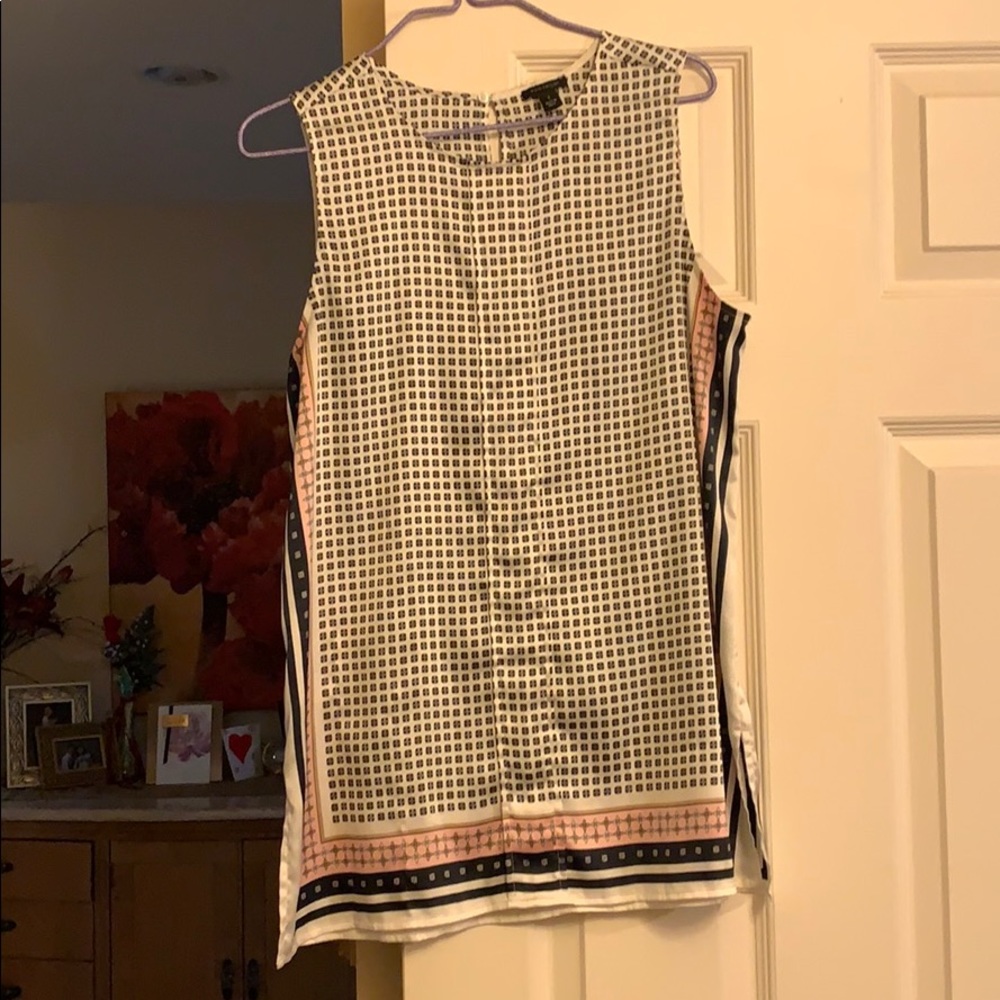 Ann Taylor tank size small